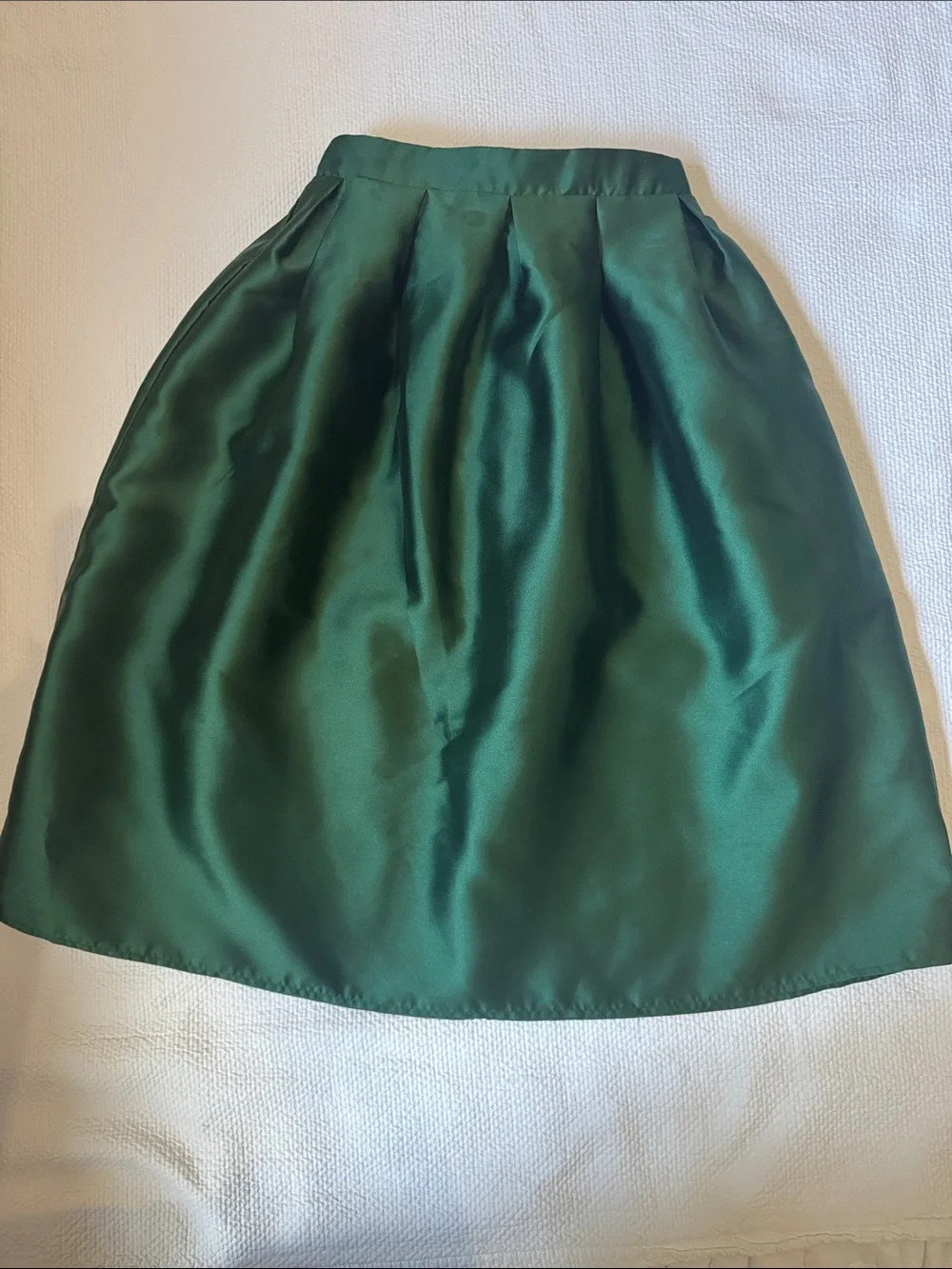 L'ATISTE Emerald Green Satin Midi Skirt Size Small